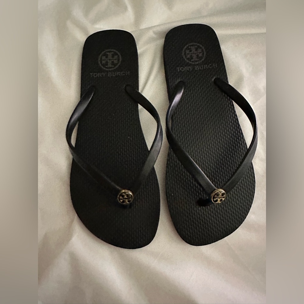 Women’s Tory Burch Flip Flops 7.5